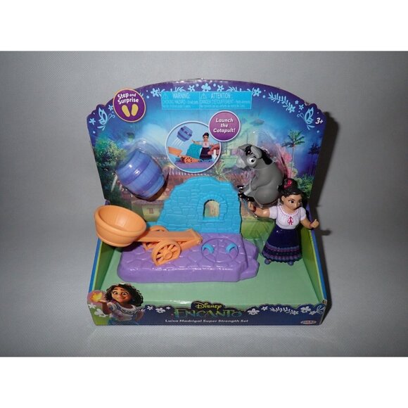 Disney Encanto LUISA MADRIGAL SUPER STRENGTH SET Barrel Donkey 2022 New - Picture 2 of 3